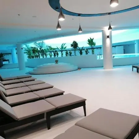 Hanza Tower Deluxe With Terrace Sauna & Pool & Jacussi Apartment Szczecin